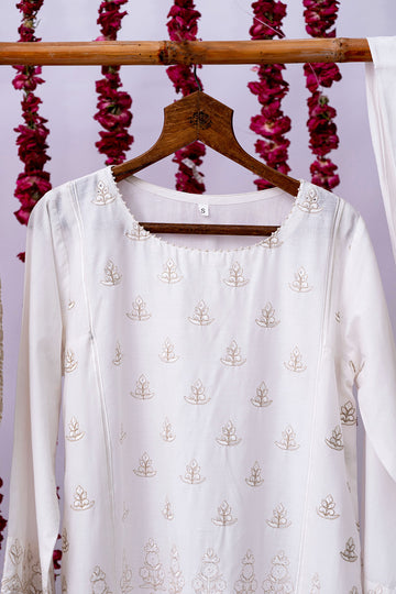 LAD-02712 | White | Casual 3 Piece Suit  | Cotton Cambric